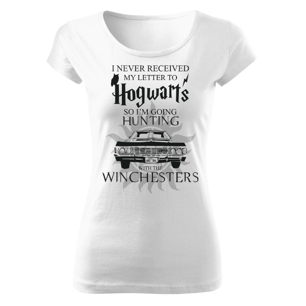T-shirt Hunt with Winchesters black